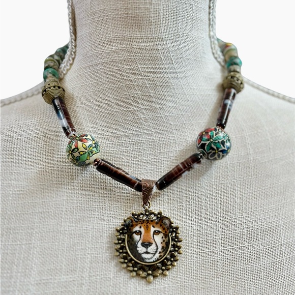 Handpainted beads and cheetah face pendant necklace African beads brass choker - Picture 1 of 9